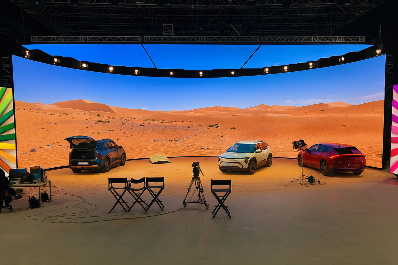 White-Label LED Screens by Mirackle: Rebrandable Panels, Drop Shipping & Showroom Enablement